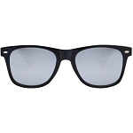 Hue sunglasses with bamboo temples 3