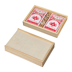 Set de carti de joc in cutie de lemn cu zaruri 1