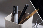 suport multifunctional pentru pixuri, Ampdesk 2
