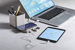 suport multifunctional pentru pixuri, Ampdesk 4