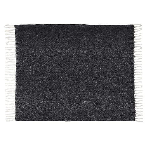 Dolly GRS recycled blanket 2