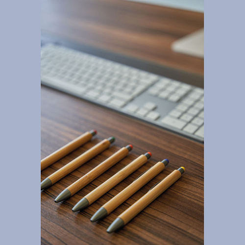 Touchpen din bambus 4