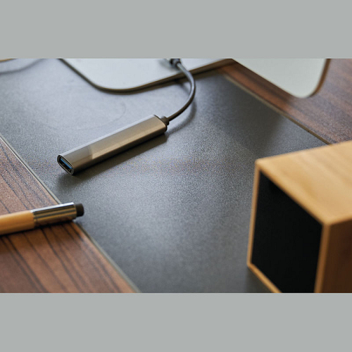 HUB USB din aluminiu reciclat 4