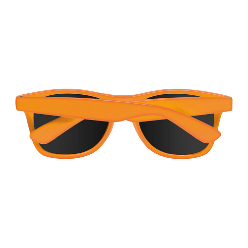 sunglasses nerd look 3