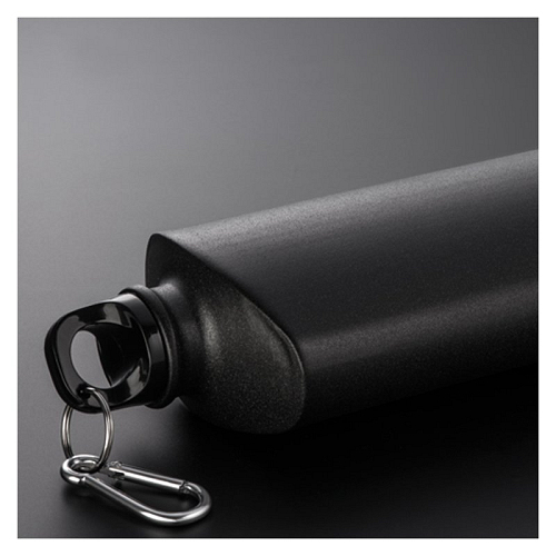 Drinking bottle in hipflask 2