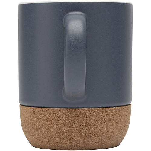 Billie 300 ml ceramic mug with cork details and matt finish 4