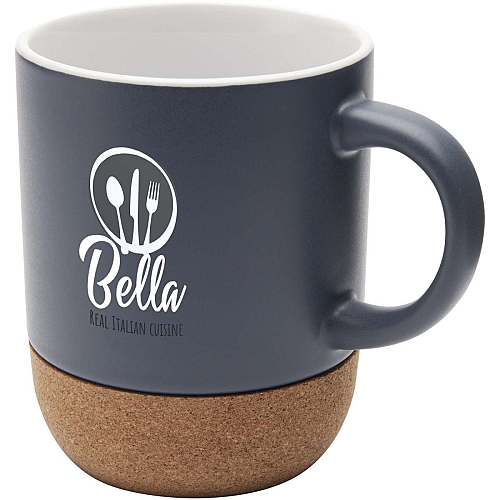 Billie 300 ml ceramic mug with cork details and matt finish 2