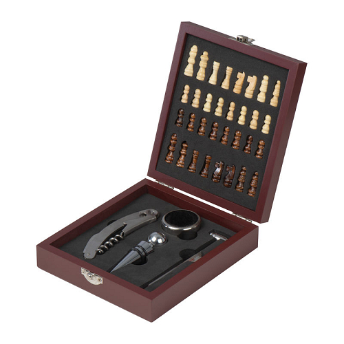 Wine set in wooden box 2