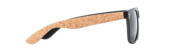Ochelari de soare, Scutel 4