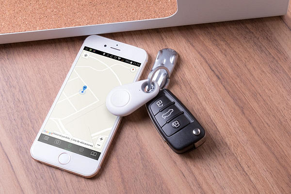 dispozitiv cautare chei prin bluetooth, Spotit 4