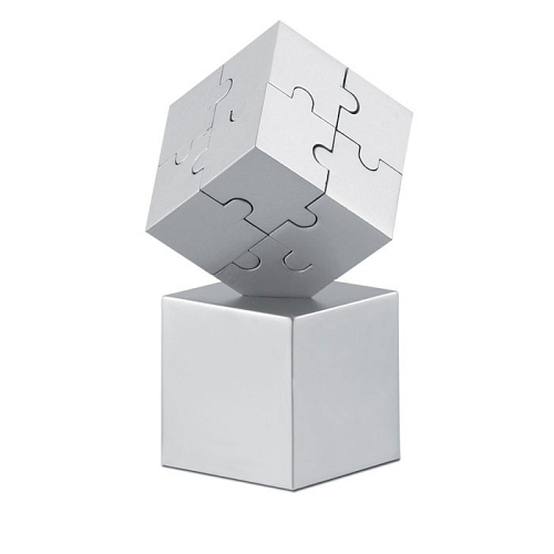 Puzzle 3D din metal 1